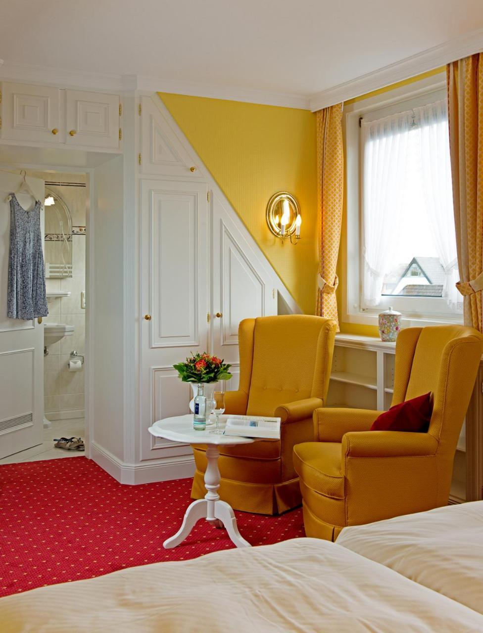 Hotel Wiesbaden Wenningstedt-Braderup Rum bild